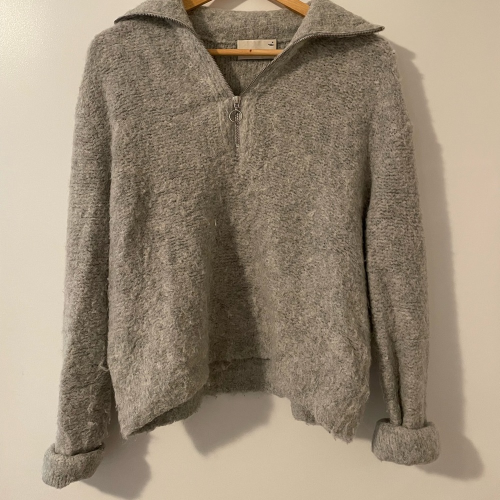 Aritzia grey 1/4 zip